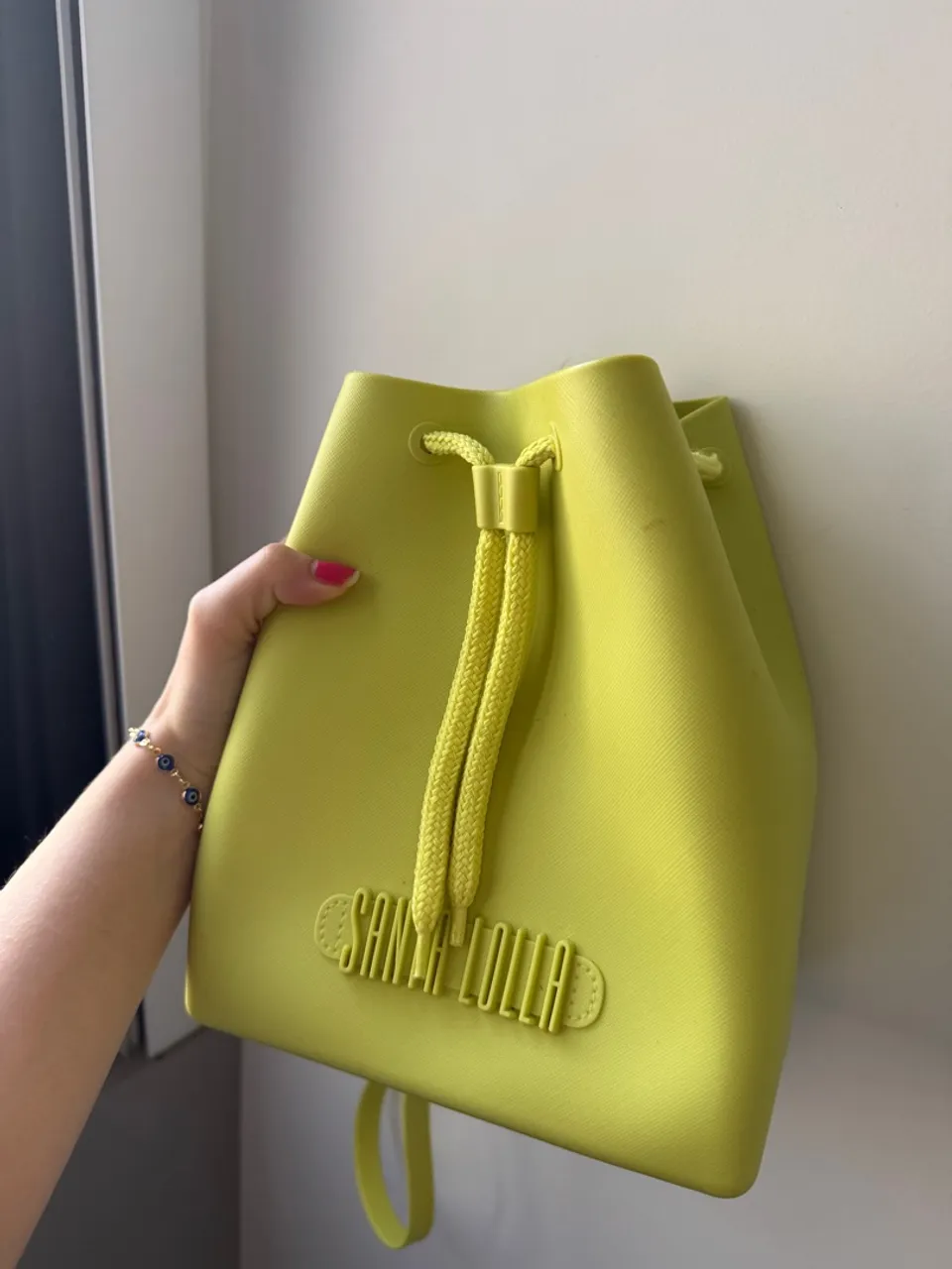 Bolsa Santa Lolla Amarela