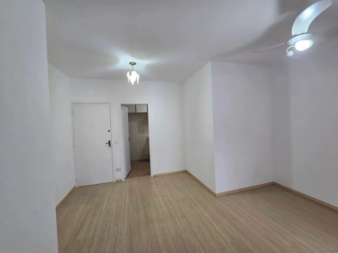 APTO 2 DORM c/ GARAGEM próx. Metrô São Joaquim, Hosp. Sancta Maggiore, FMU, UNINOVE - Foto 4