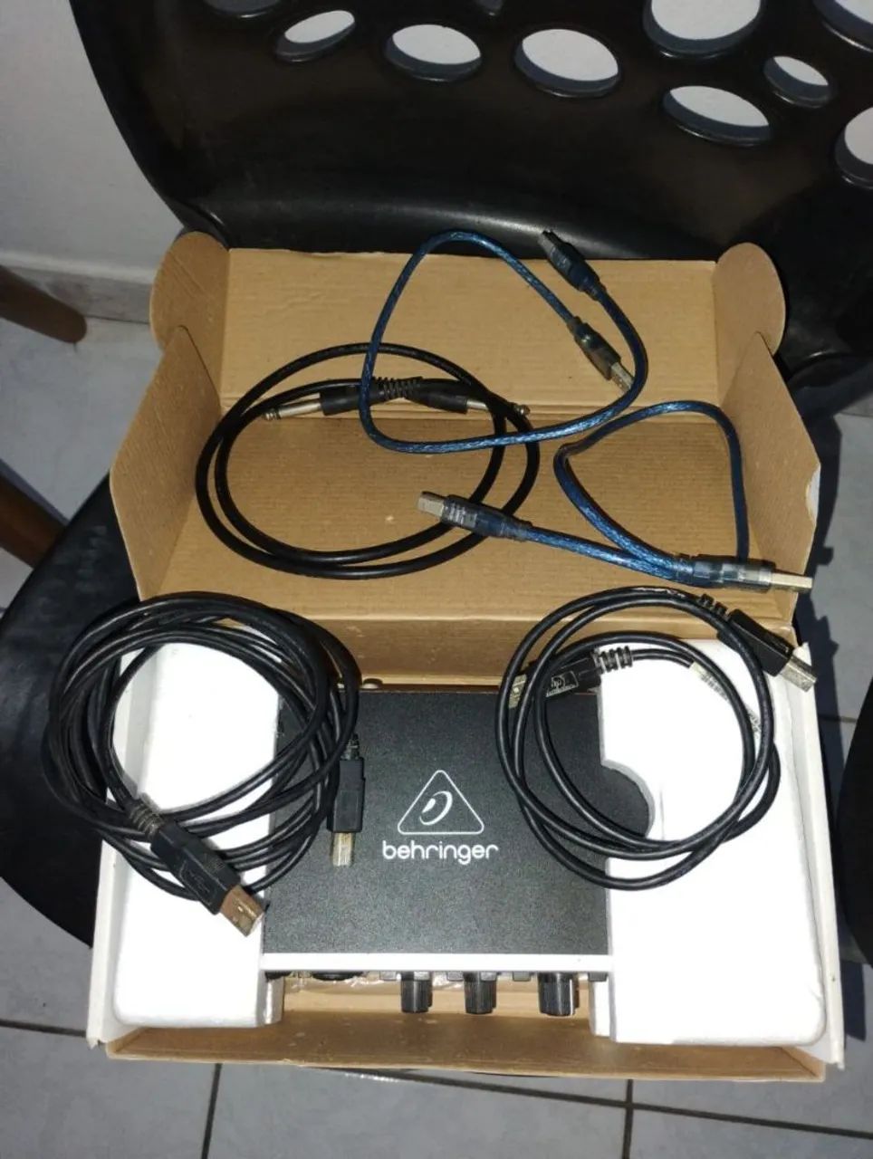 Black Friday COMIGO o Uphoria UMC 204 HD (usado e bem mantido) sai por R$600. - Foto 5