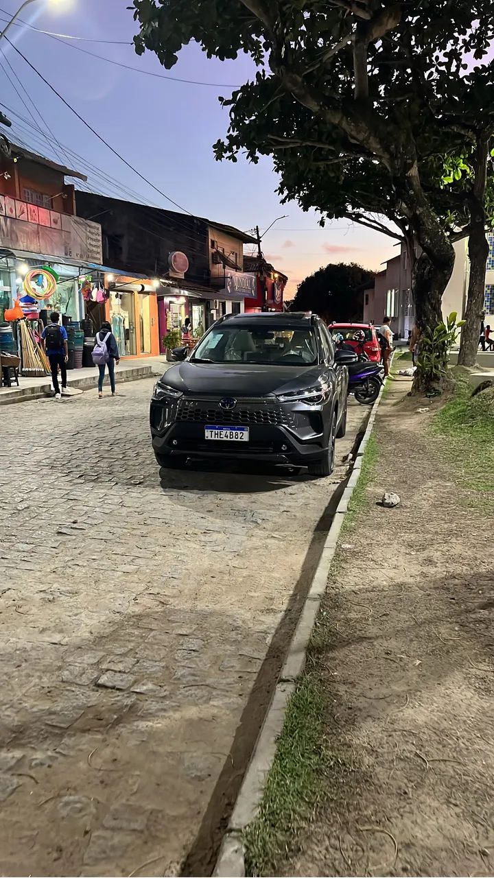 Corolla cross Híbrido 