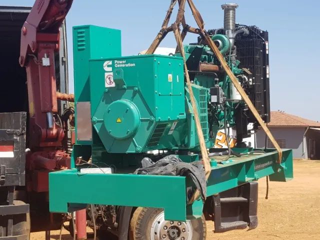 Gerador de Energia 170 kVA 150 kVA Cummins Ano 2023 Nunca Rodado 170kVA 150kVA - Foto 2