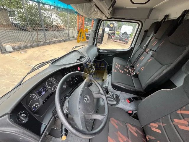 MERCEDES BENZ ATEGO 1719  TOCO 4X2 ANO 2020/ KM BAIXO/ UNICO DONO - Foto 5