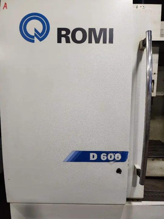 Centro de usinagem Romi modelo D-600 - Cod.2001 - Foto 5