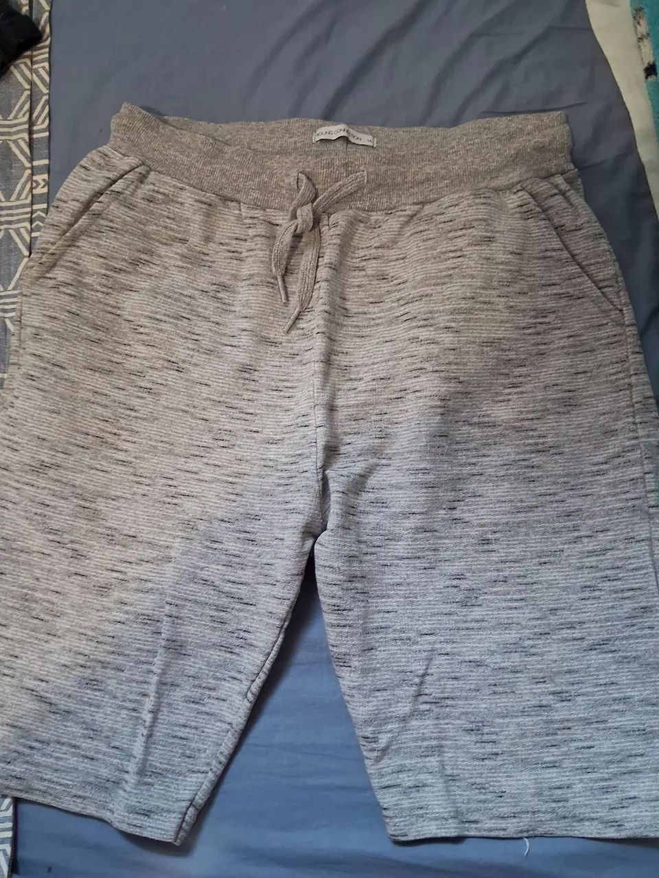 Bermudas menino vesti um 10 anos - Foto 3