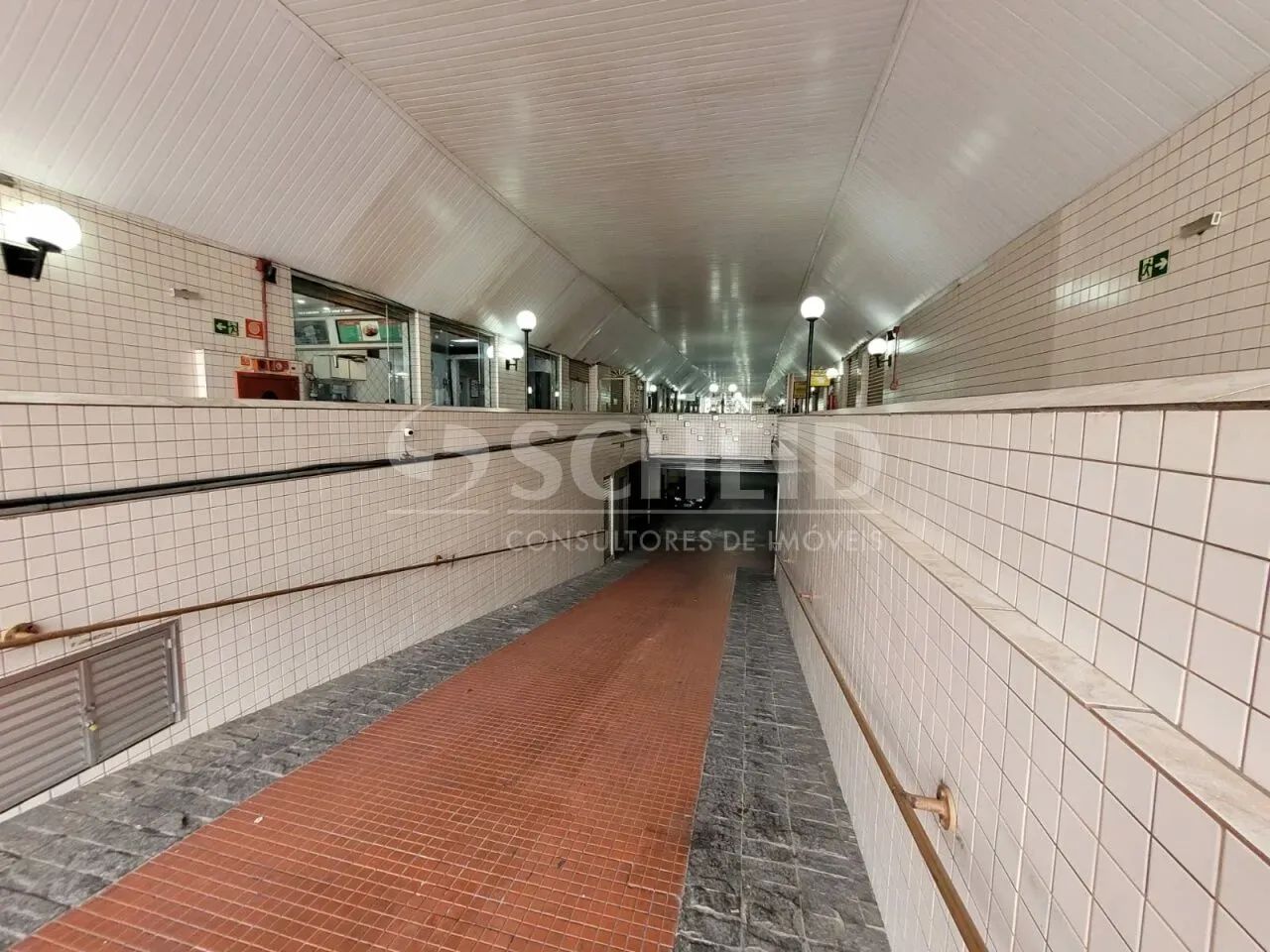 Galpão com 2061m2 em dois pavimentos, em ótima localização no Jabaquara - Foto 4