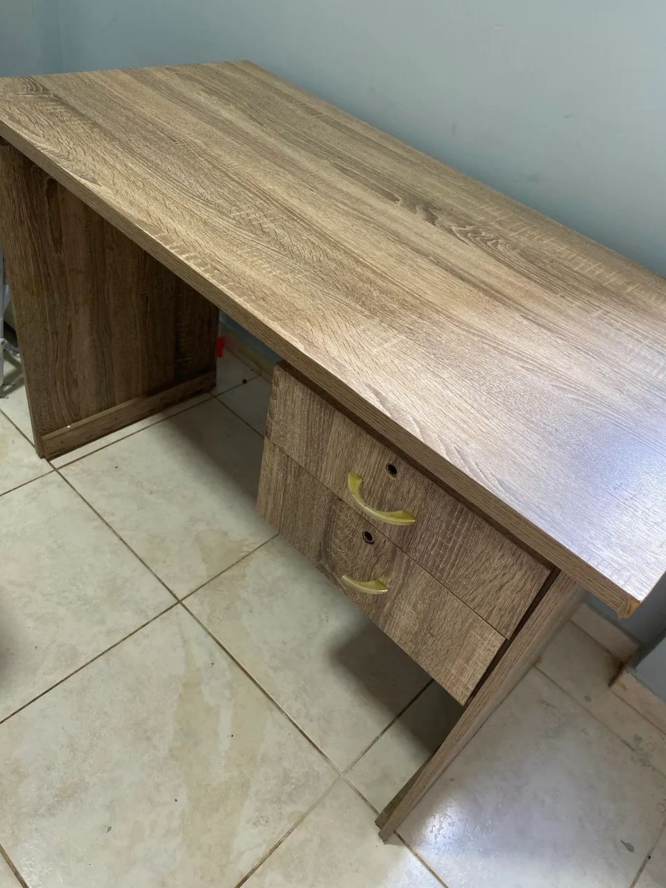 Mesa de estudo/escritorio64960497747970120