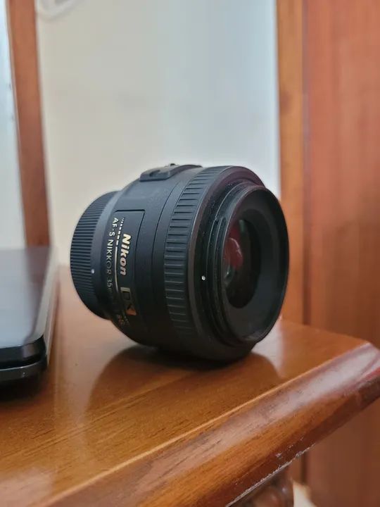 Lente Nikon AF-S DX 35mm f/1.8 - Foto 2