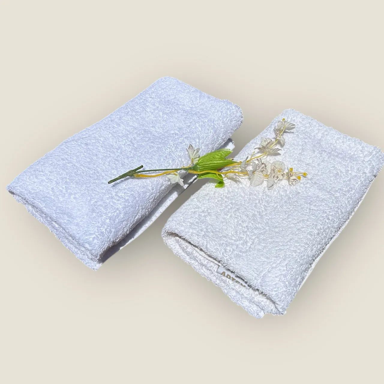 Kit 2 Toalhas de Rosto Grandes Artex e São Carlos - Brancas - Foto 3