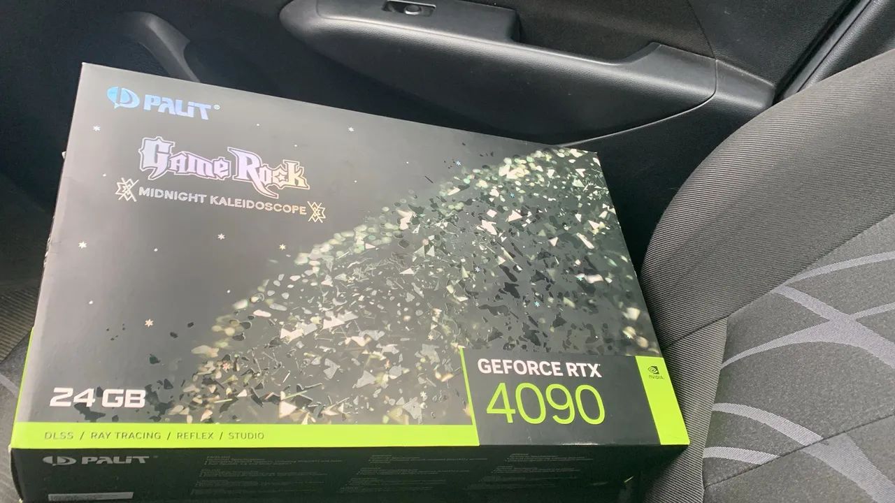 RTX 4090 Palit - Game Rock (top linha) / N Fiscal / Caixa