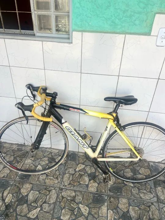 Bicicleta Giant - Amarela - Foto 2