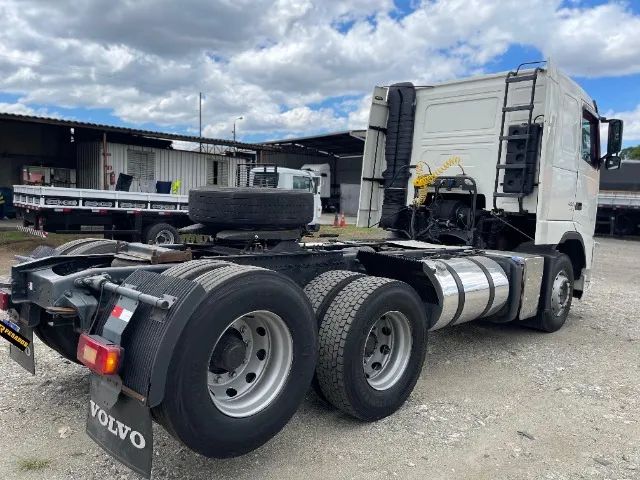 volvo fh 460 6x2 trucado automático completo repasse - Foto 7