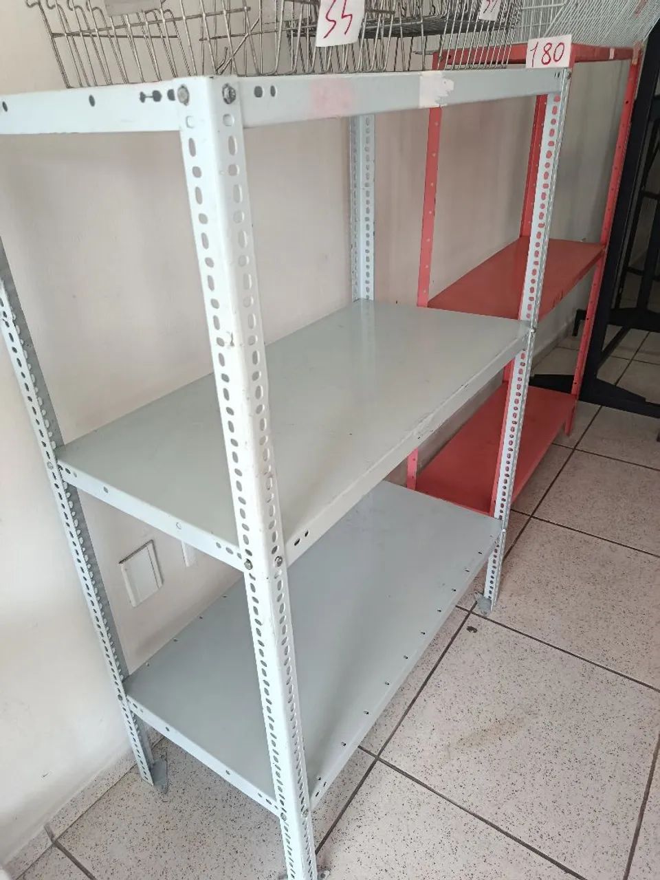 Estantes de ferro - Foto 5