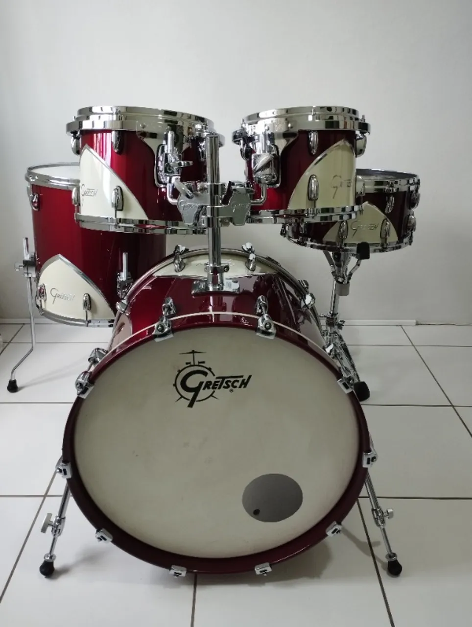 Bateria Gretsch Renown Maple 57 Motor City Red Cadillac