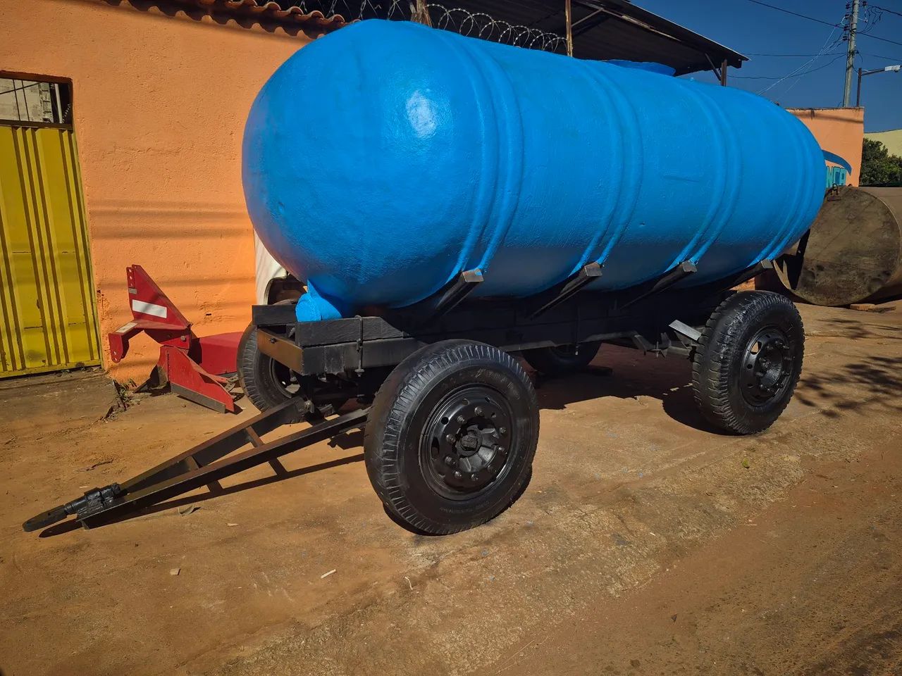 Carreta tanque de vários tamanhos com ou sem bomba * - Foto 4
