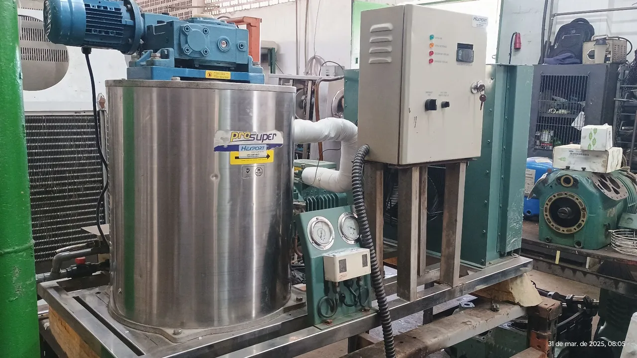 Máquina de fazer gelo para fabricação de pães e pescados