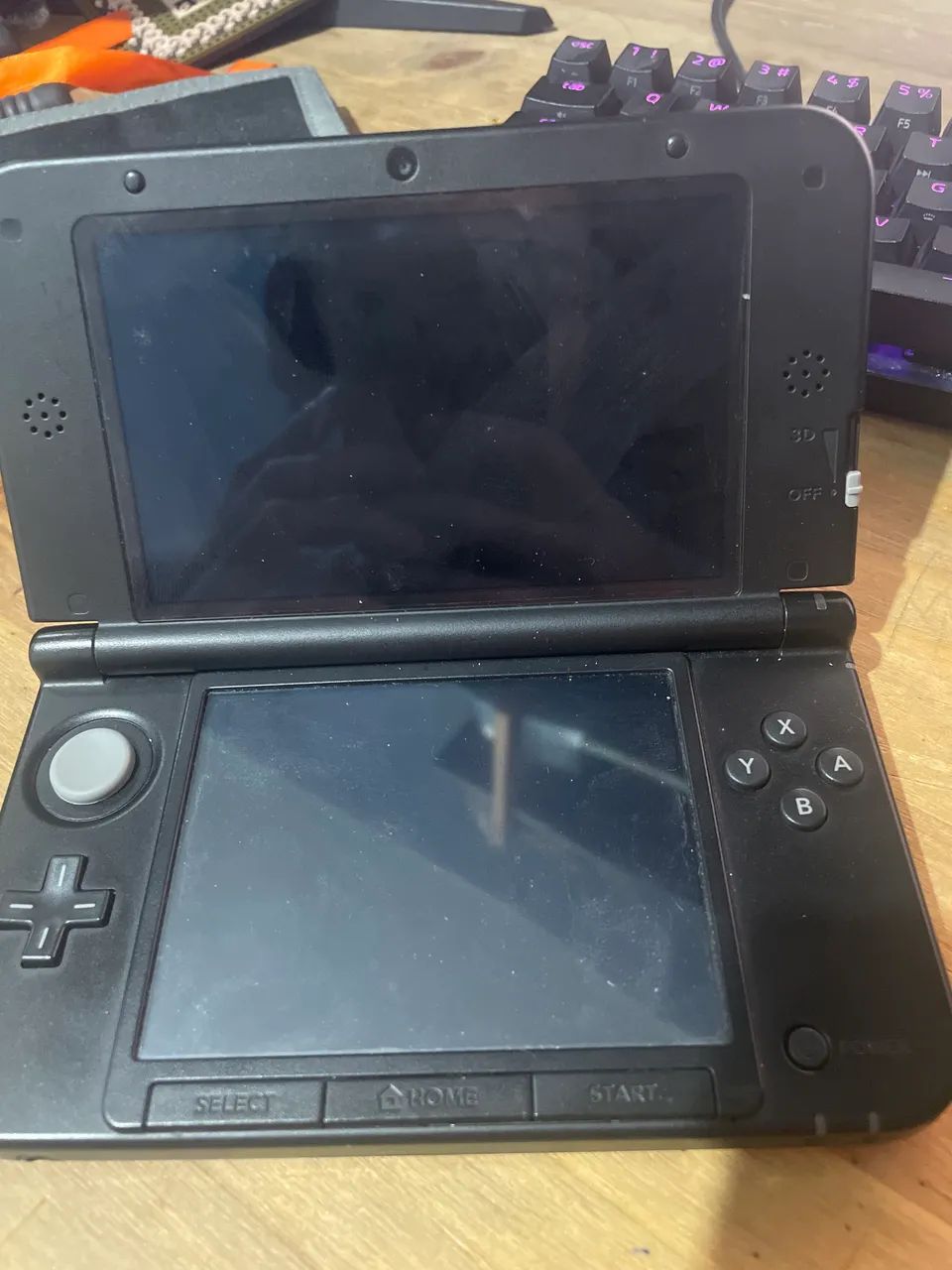 Nintendo 3DS XL Red Unlocked64717108190978121