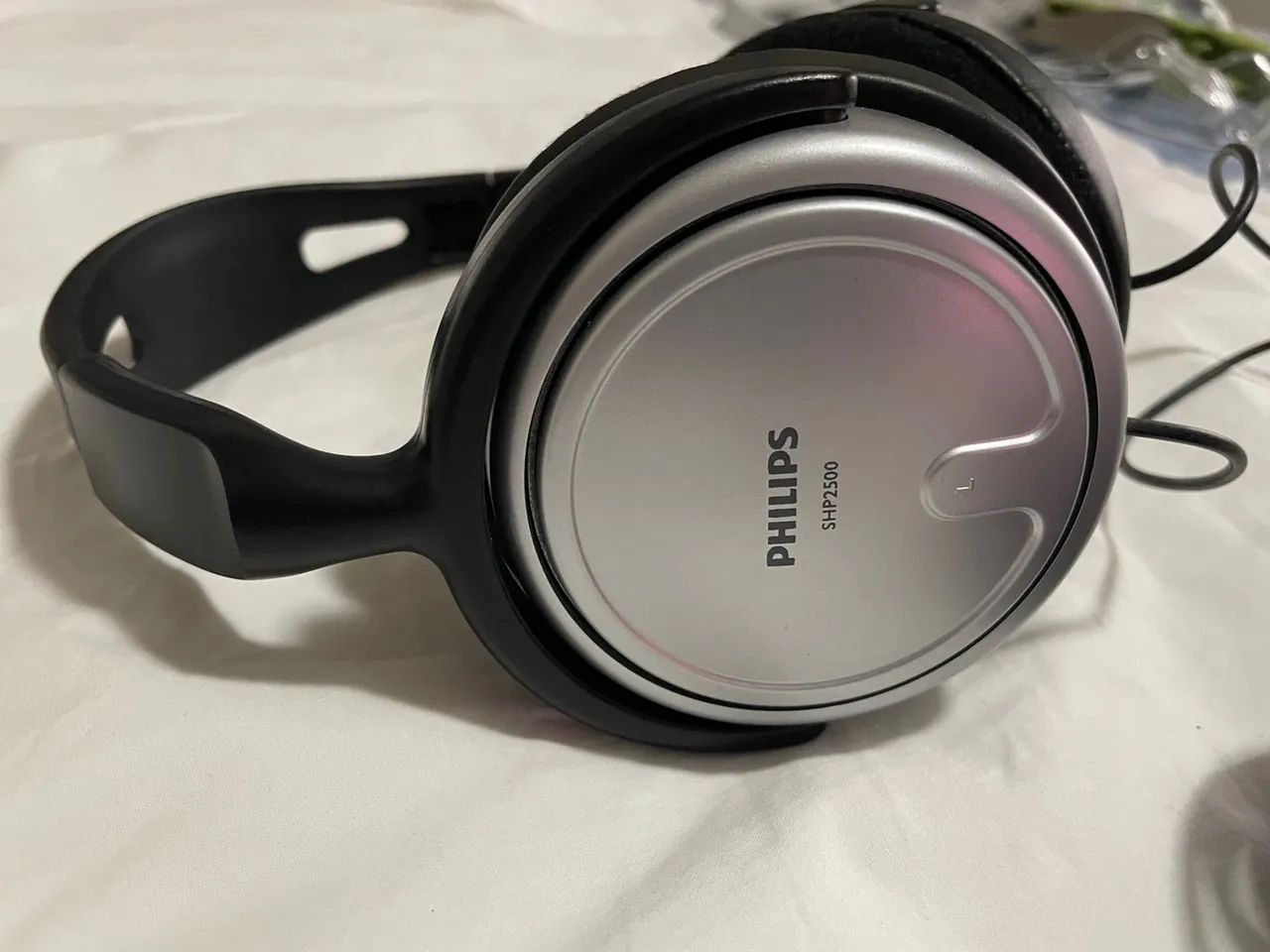 Fone de ouvido com fio Philips 440255243523215363