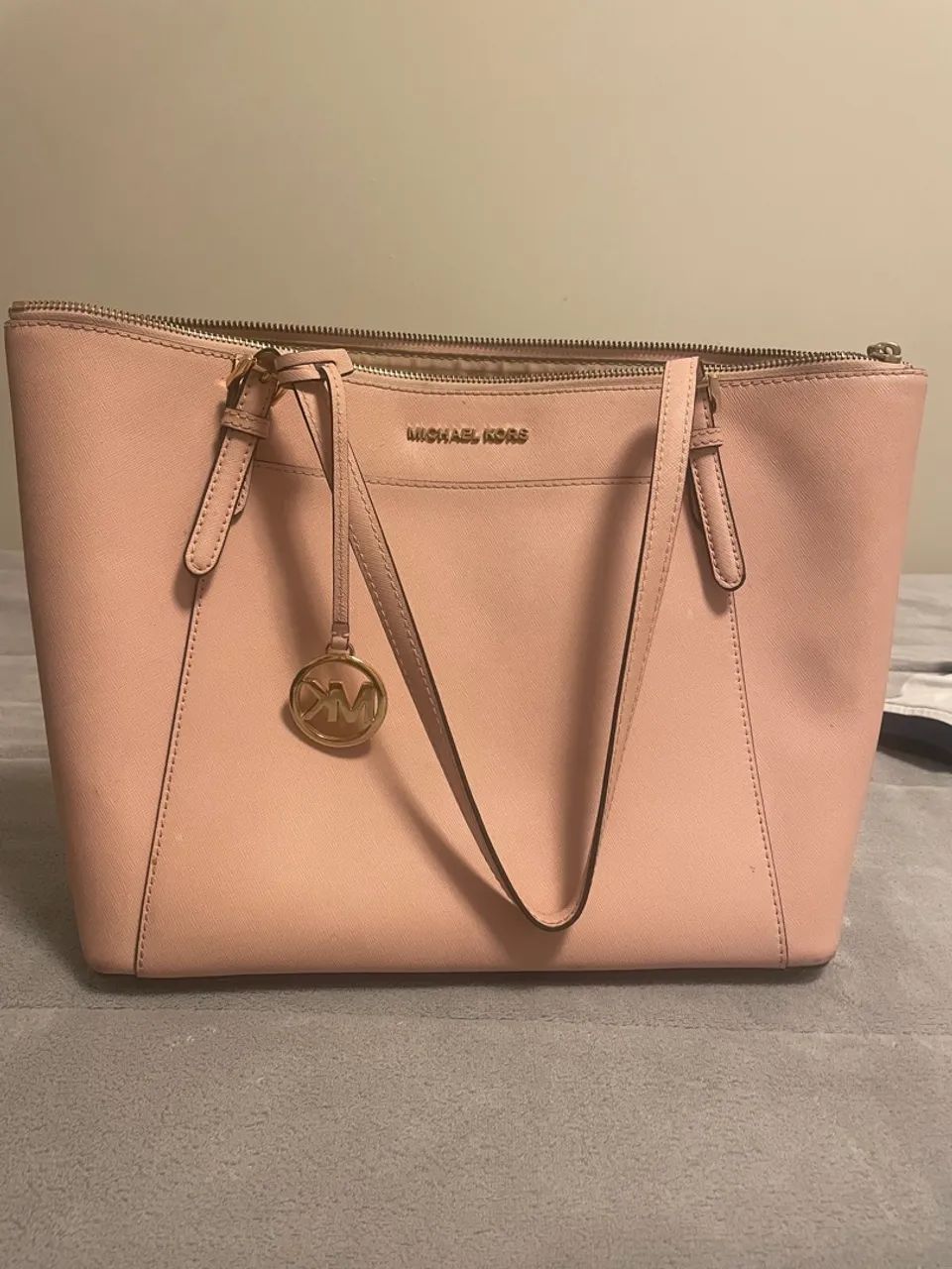 Bolsa Michael kors original usada