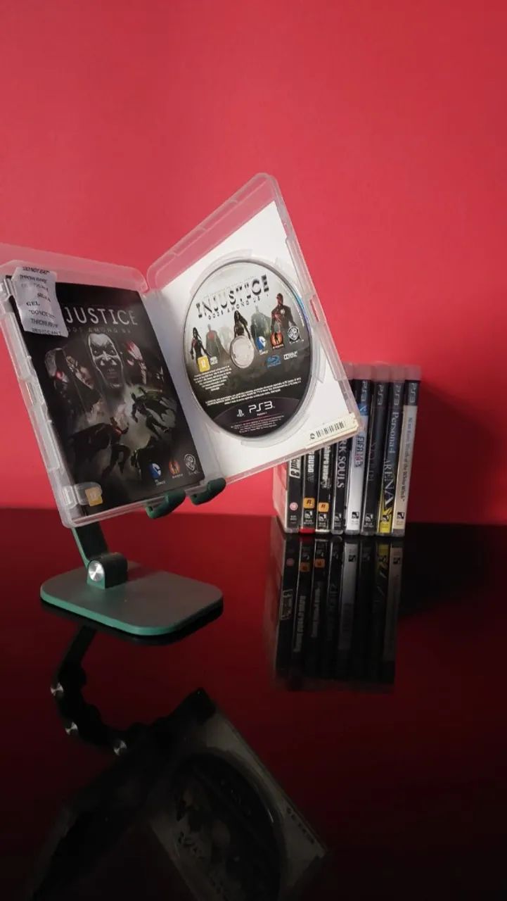 INJUSTICE: GODS AMONG US (PS3) - Foto 2