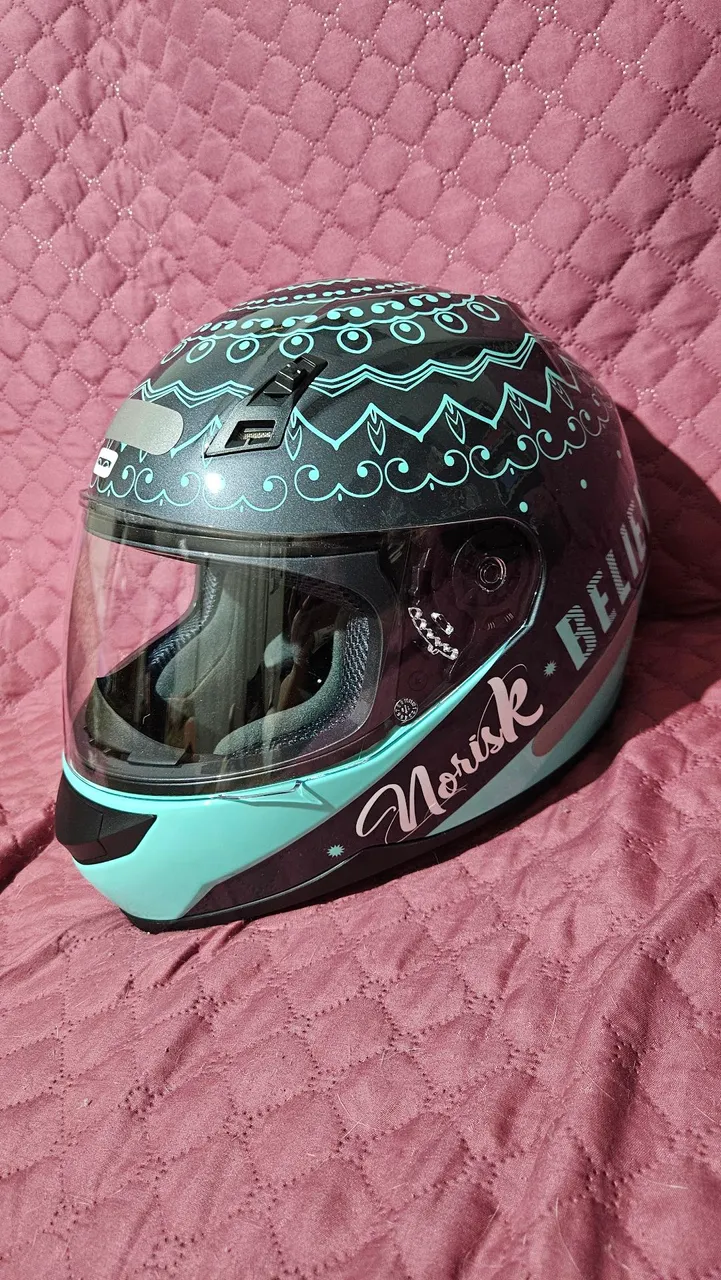 Capacete Norisk Feminino Tam. 54