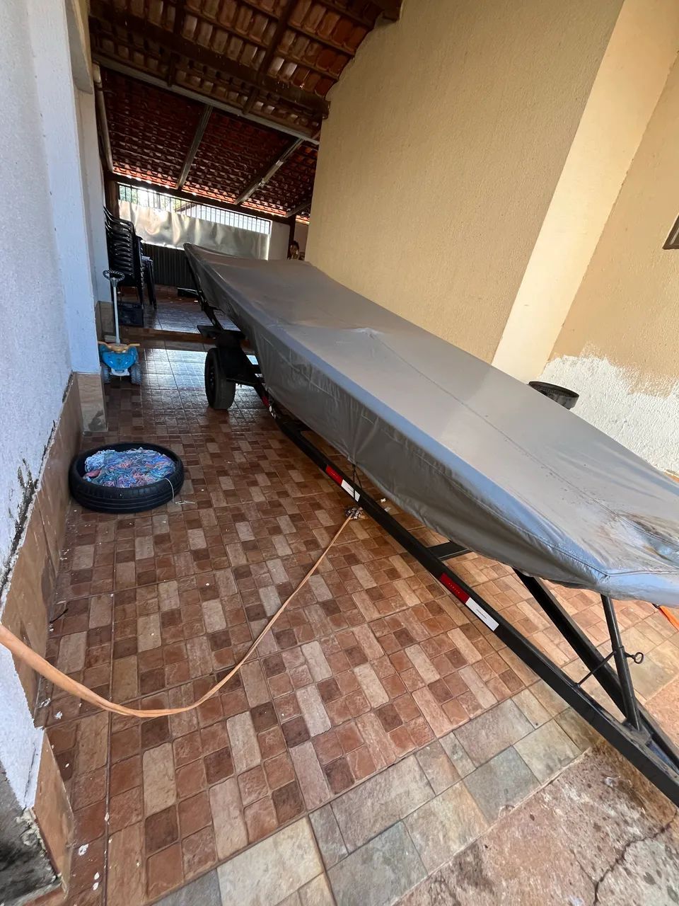 Canoa berço e motor rabeta 7hp - Foto 7