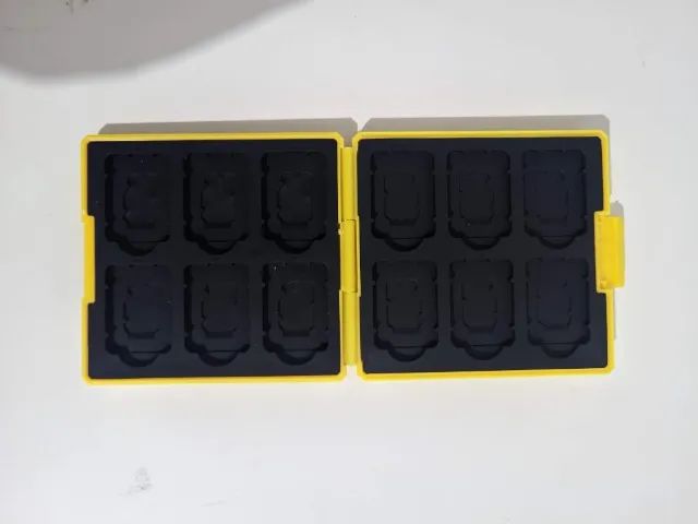 Estojo Porta Cartucho Nintendo Switch Pikachu Pokemon - Foto 3