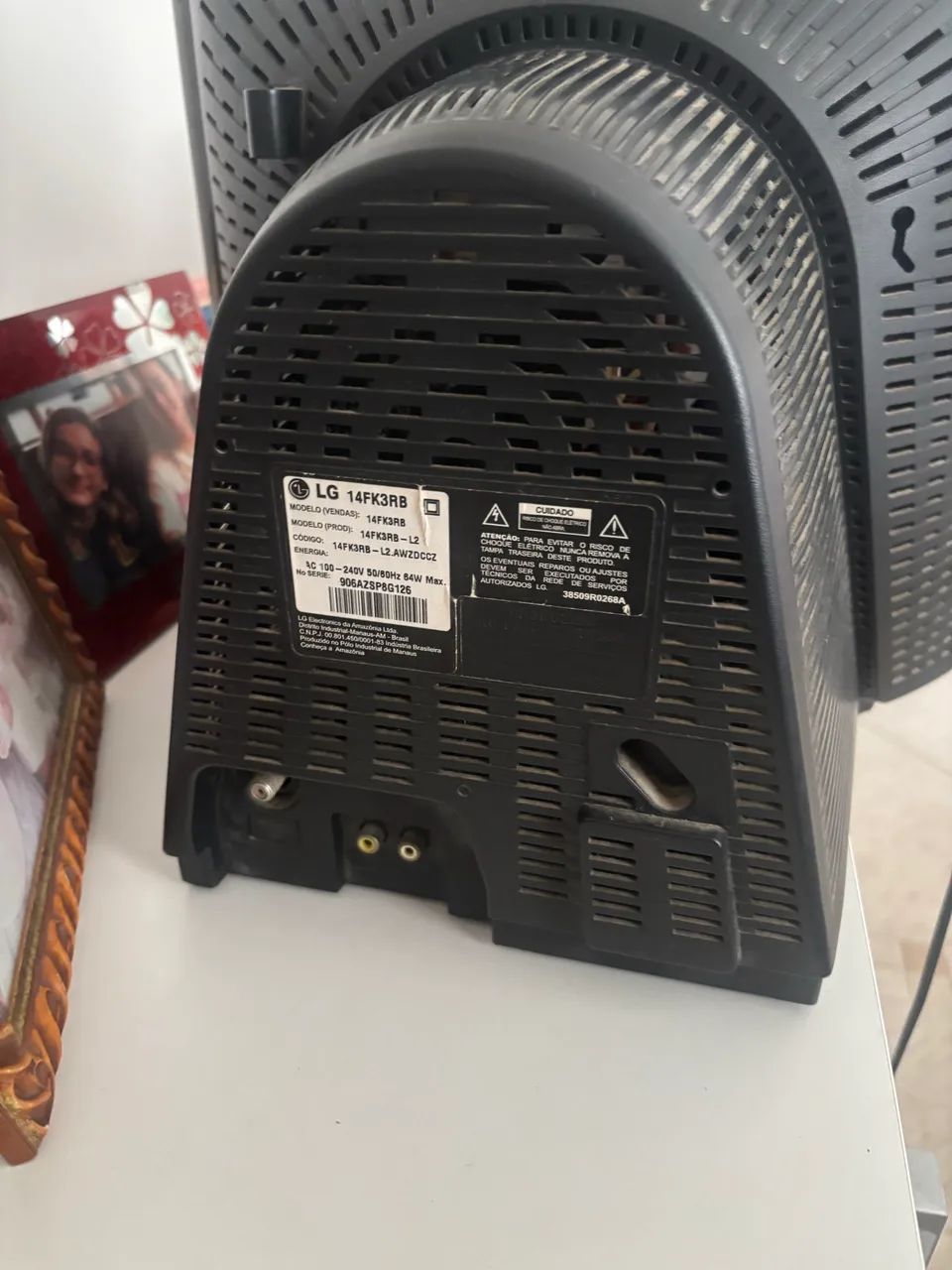 Tv antiga 64303158704257123