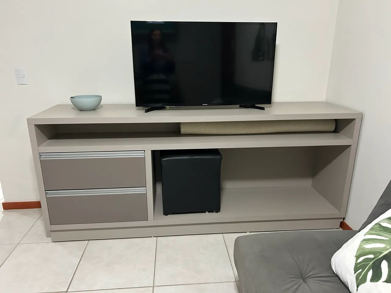 Rack TV64169946882947120