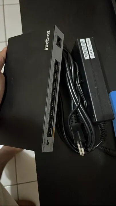 Switch de Rede Intelbras 8 Portas POE
