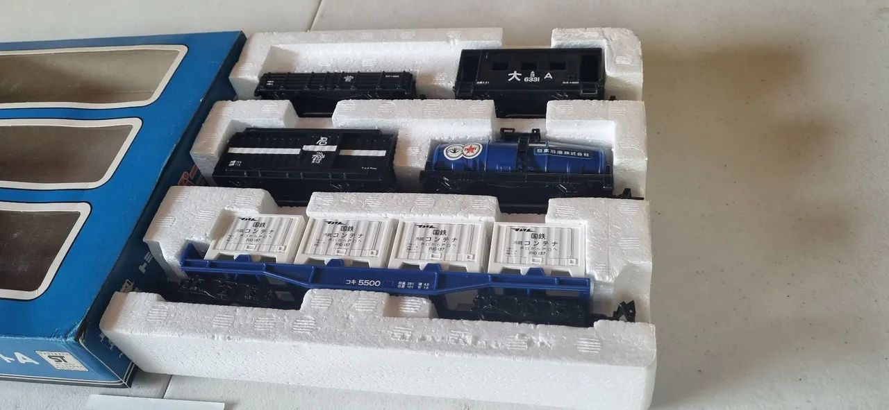 Conjunto vagões modelo "A" Ferrorama Tomy - Foto 4