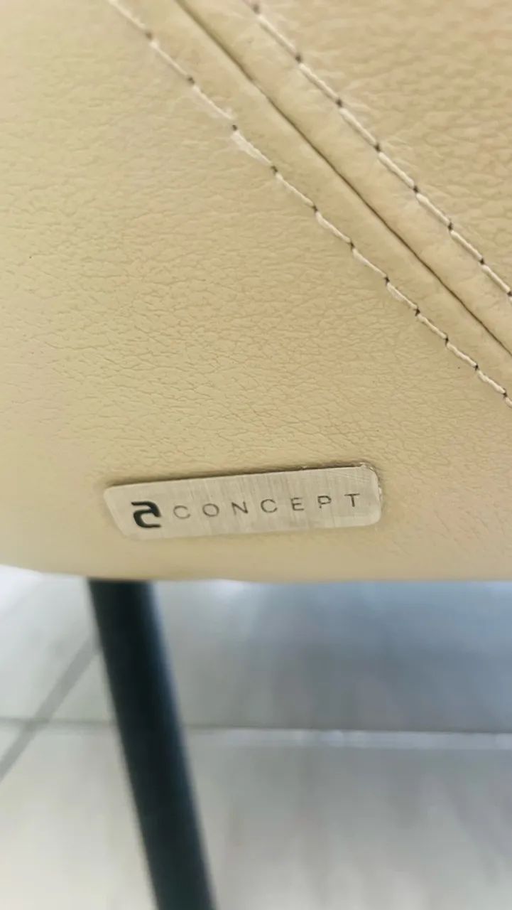 Sofa de couro legítimo 