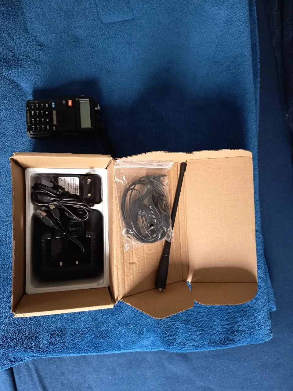 Rádio HT BAOFENG UV-5R + acessórios  - Foto 2