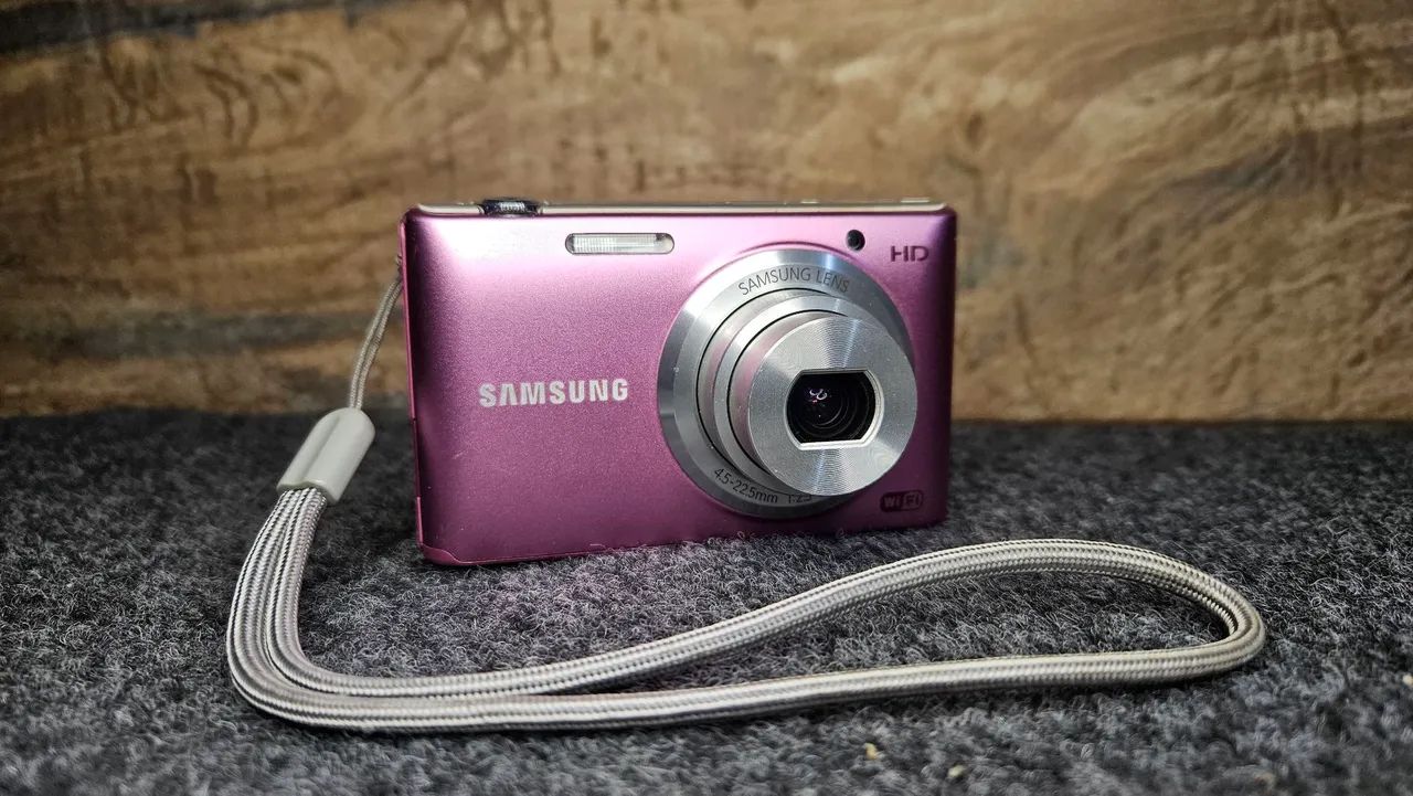 Câmera digital Samsung st150f 16 megapixels (IMPECÁVEL)