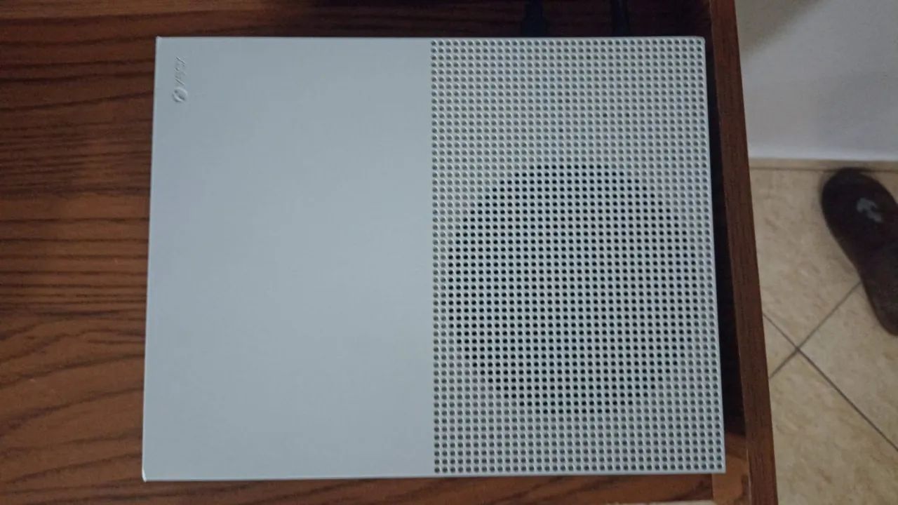 Xbox one S 1tb dois controles e kinect - Foto 2