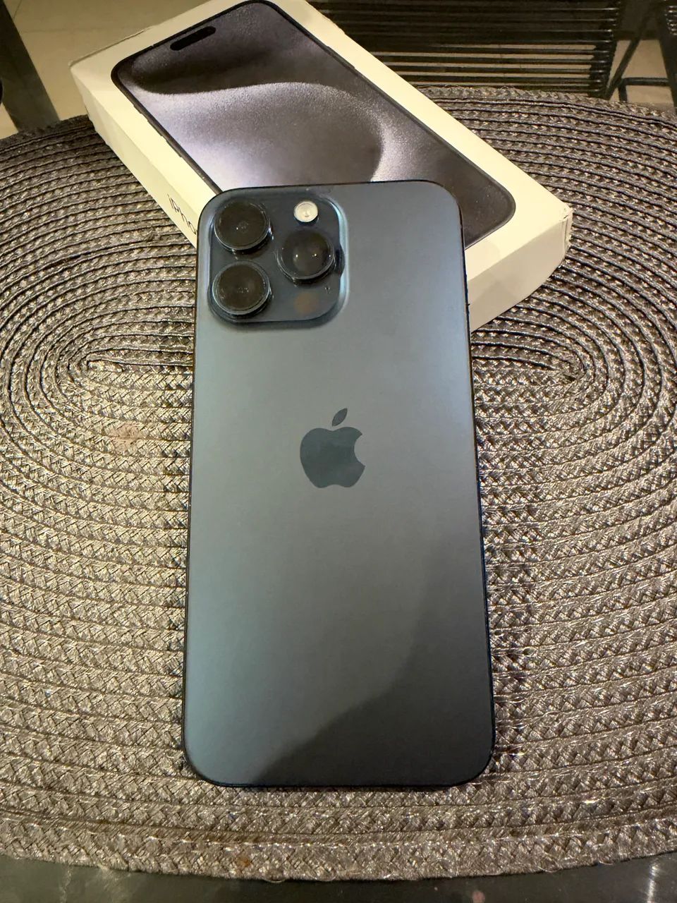 iPhone 15 PRO MAX 512 GB 89% bateria  - Foto 3