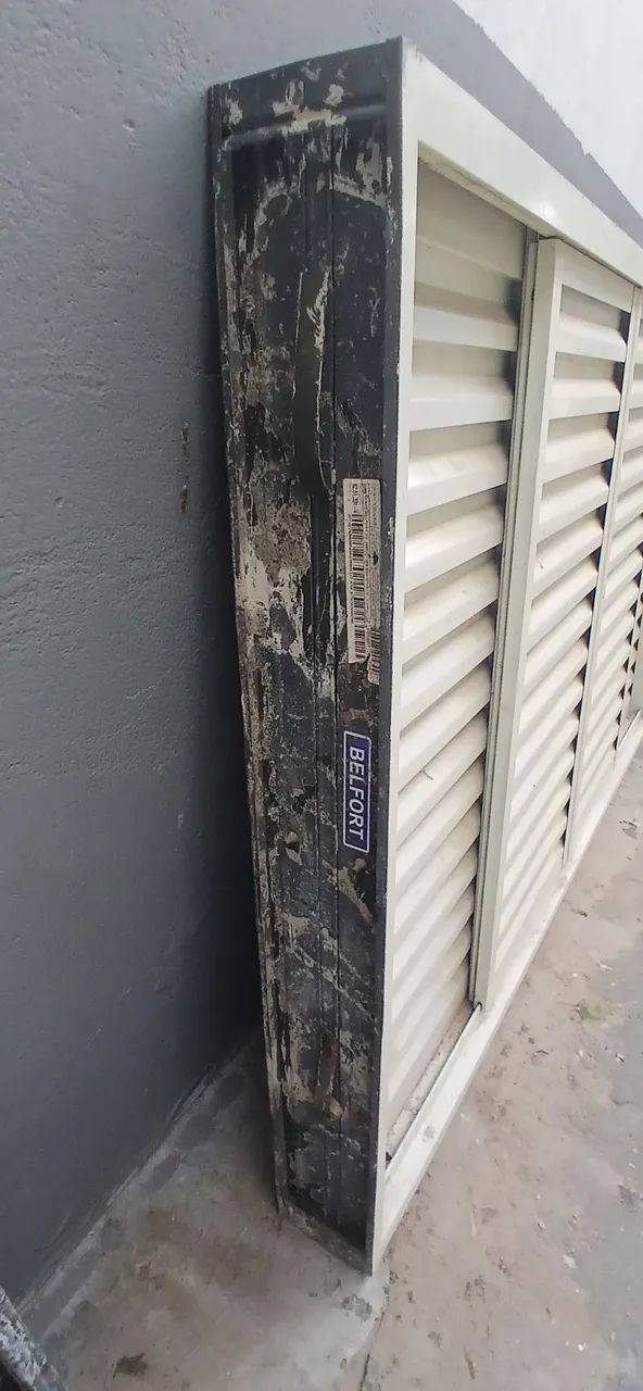 Janela Veneziana SASAZAKI usada  - Foto 3