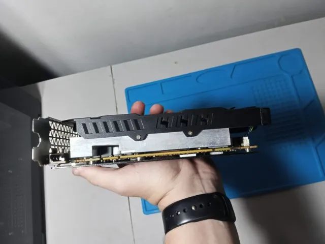 Placa de vídeo RX 580 2048SP - Com defeito - Foto 2