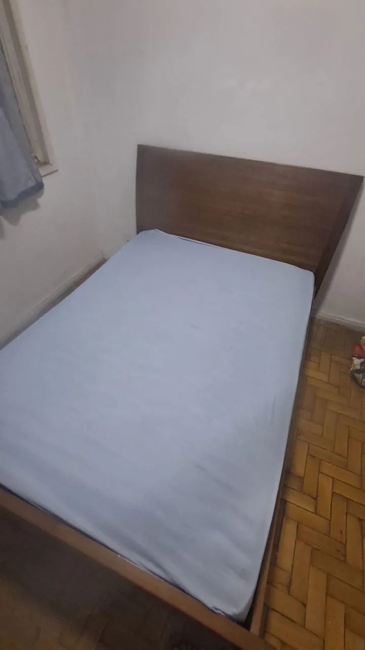 Cama casal madeira maciça 