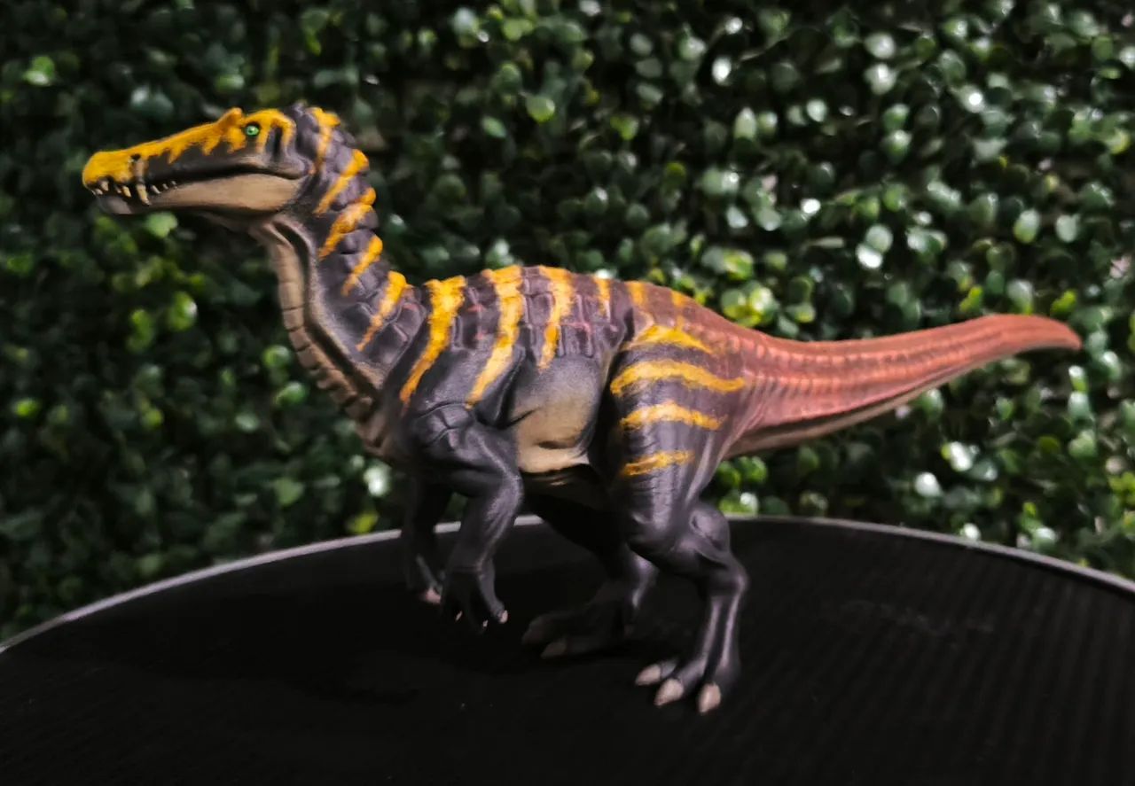 BARYONYX - Dinossauro Colecionável