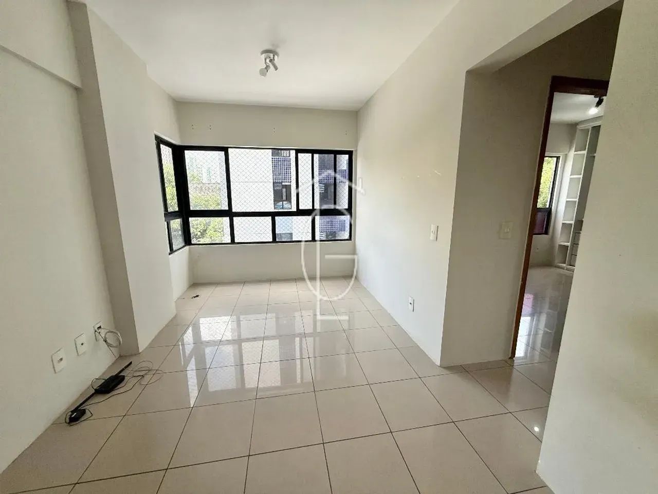 Excelente apartamento de 2 quartos no coração do Espinheiro