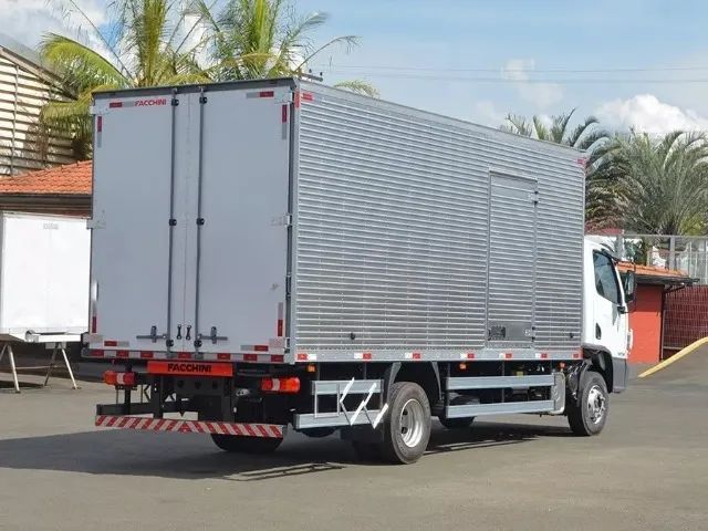 Accelo 1016 Bau  2021.  - Foto 2