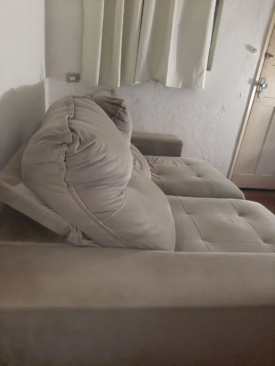 Sofá retrátil 