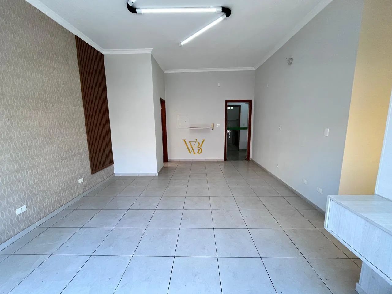 SALA COMERCIAL NO PISO SUPERIOR PARA LOCAÇÃO NO CENTRO DE PIRACICABA / SP - Foto 5