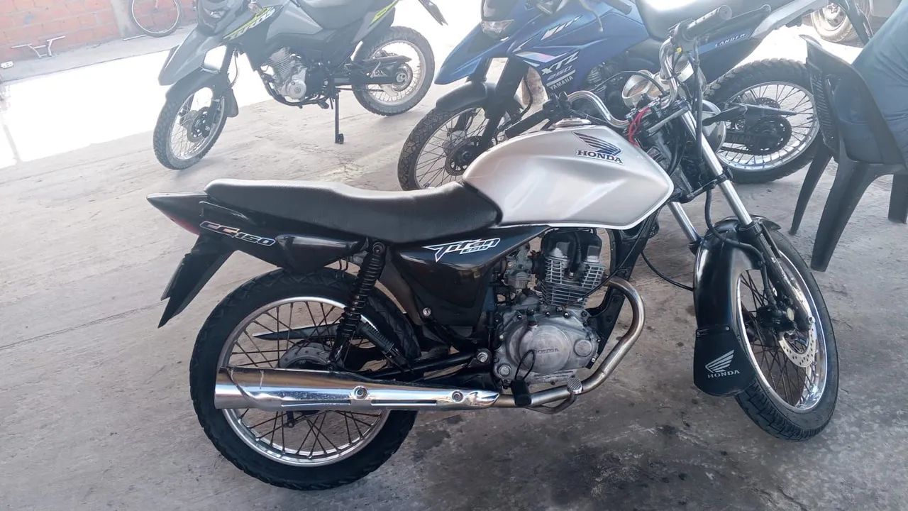 Moto bem conservada 
