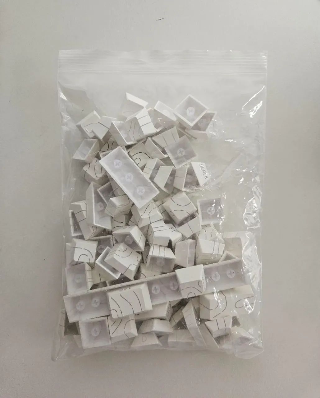 Keycaps topográficas brancas 97 peças