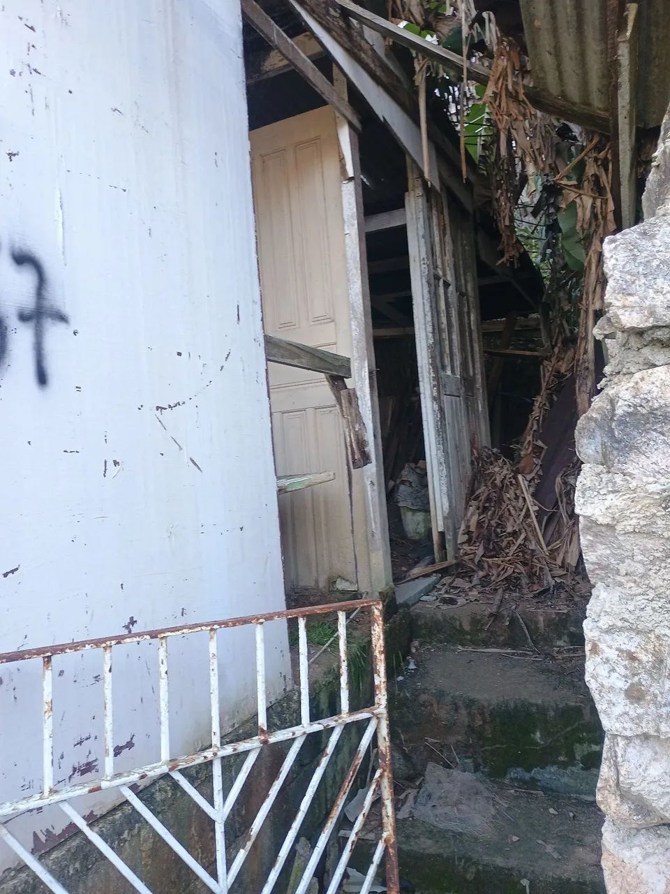 Vendo Terreno na Serrinha - Foto 2