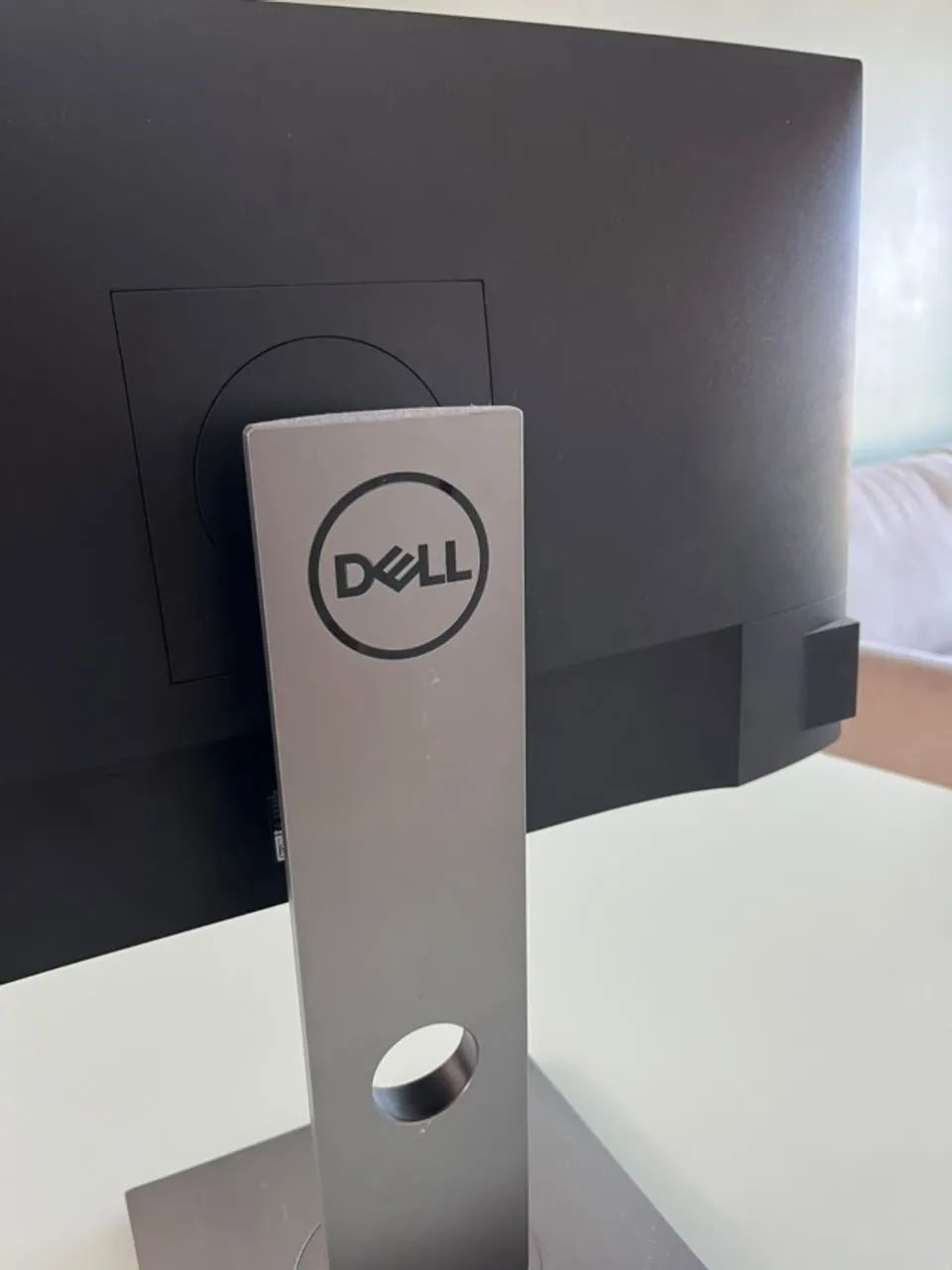 Monitor Dell Profissional  - Foto 2