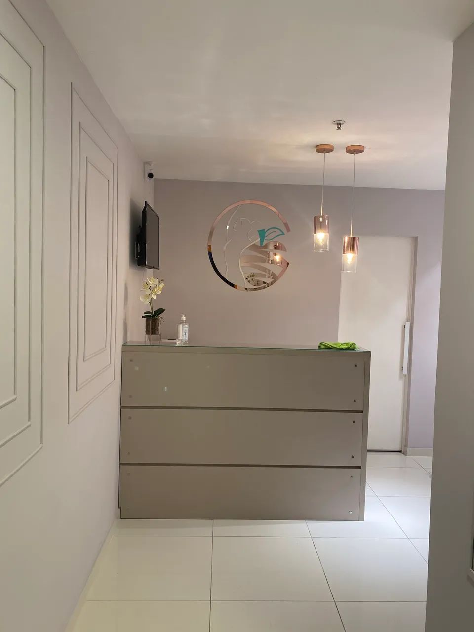 Balcão consultório 