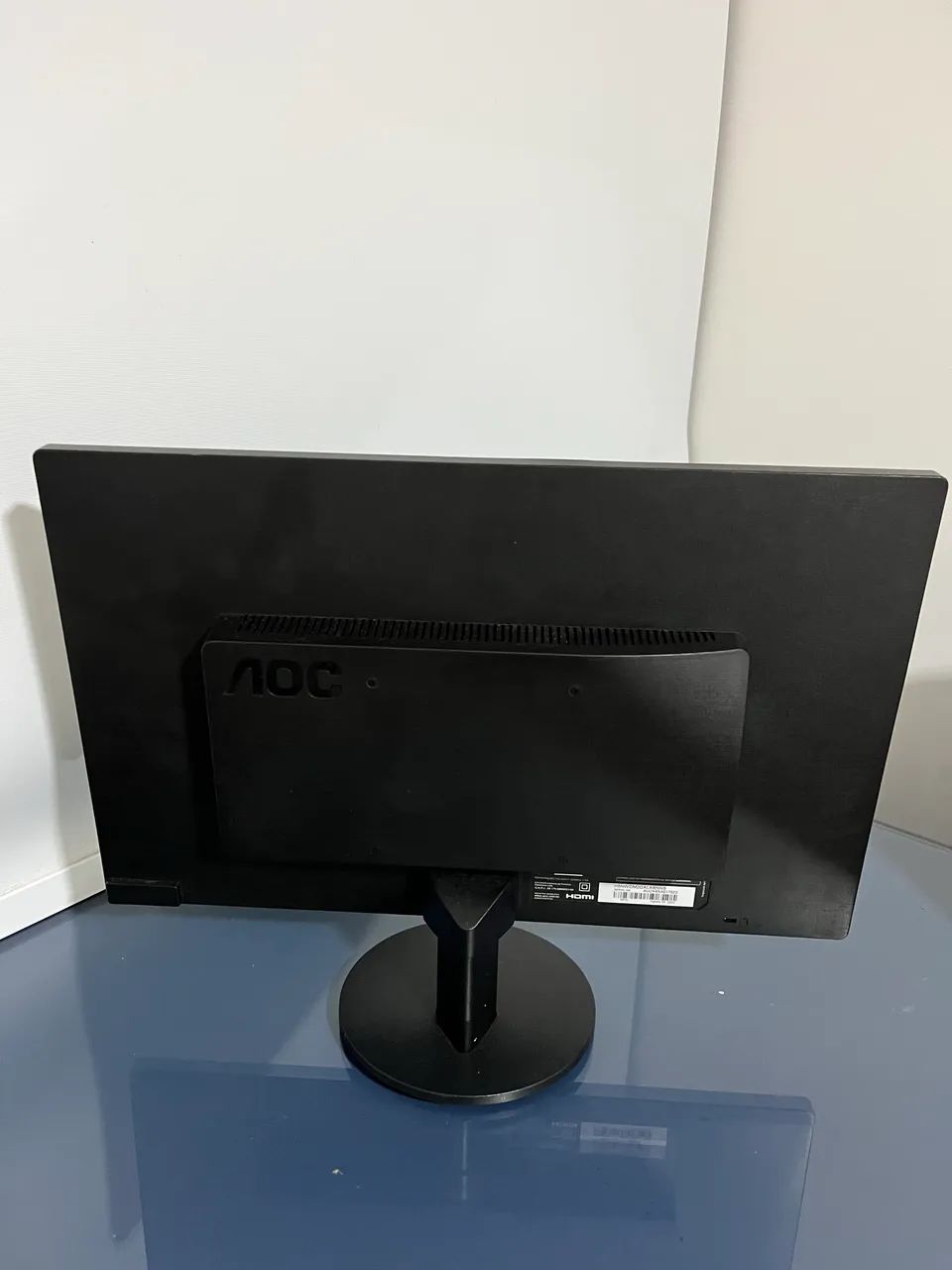 Monitor AOC 18,5" LED HD EM PERFEITO ESTADO - Foto 2