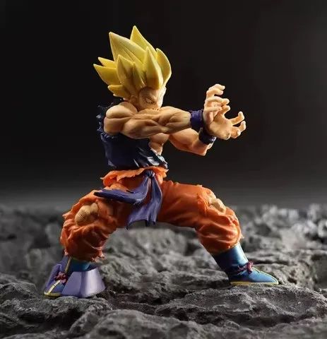 Boneco Goku Batalha 13 cm